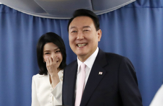 윤석열 대통령과 김건희 여사. <연합뉴스>